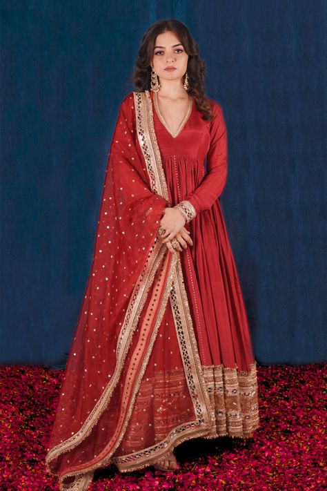 Shop for these amazing collections of Red Opada Silk Embroidery Mirror V Neck Pleated Anarkali With Dupatta For Women by SAUBHAGYA online at Aza Fashions. Red Indian Dress, Red Anarkali Dress, Mirror Work Border, Red Anarkali Suits, Anarkali Designs, Anarkali With Dupatta, Silk Anarkali Suits, Traditional Mirror, Heavy Dupatta