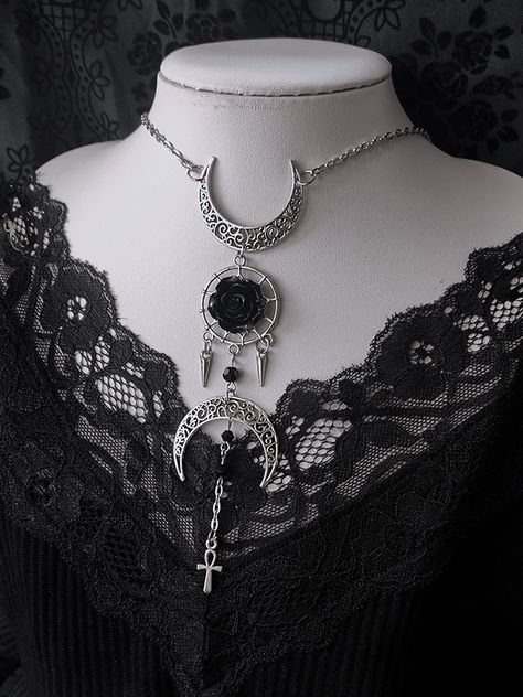 The price is for a necklace only, others are not included. Garment Size SizeFree SizeFull Length48+5 Dark Jewelry Gothic, Dark Fantasy Jewelry, Eclectic Townhouse, Sala Grunge, Moon Clothes, Goth Necklaces, Goth Girl Aesthetic, Gothic Necklaces, Goth Jewellery