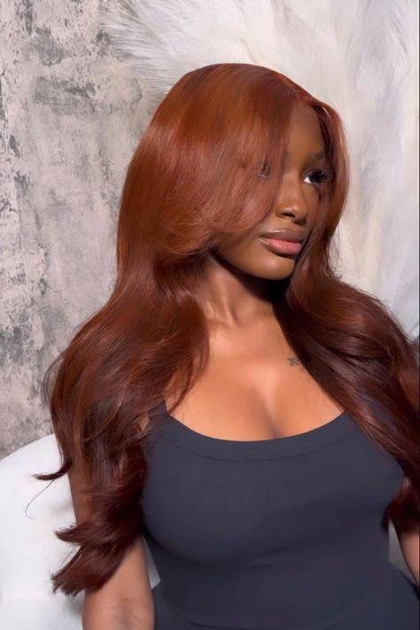 Dark Ginger Hair Tan Skin, Ginger Chocolate Hair, Cowboy Copper Black Woman, Ginger Curly Ponytail, Cowboy Copper Hair Black Woman, Chestnut Copper Hair, Dye Hair Black Women, Ginger Hair Brown Roots, Copper Curly Hair Black Women