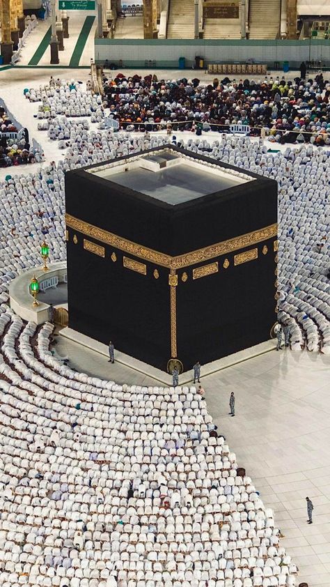 Mecca Images, Mecca Madinah, Ka Bah, Prophets In Islam, Coran Quotes, Mecca Kaaba, Islamic Events, Medina Mosque, Mecca Islam