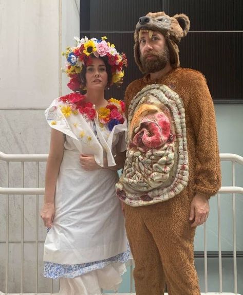 People Who Understand The Meaning Of Cosplay Midsommar Costume, Horror Halloween Costumes, Best Couples Costumes, Easy Cosplay, Couples Halloween Outfits, Cute Couple Halloween Costumes, Trendy Halloween Costumes, Halloween Costume Outfits, Fantasias Halloween