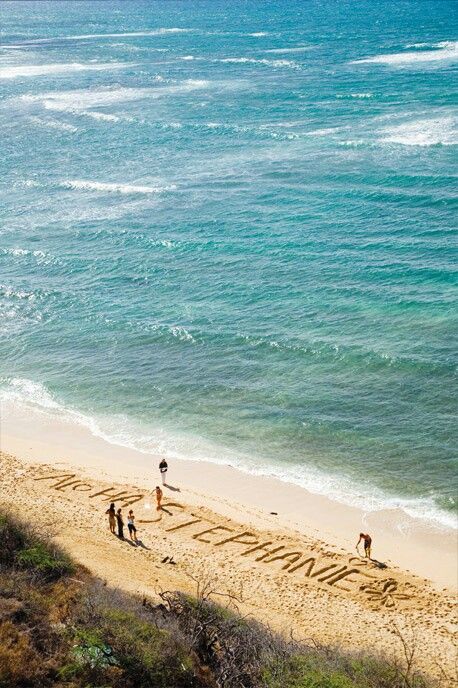 Sand Writing, Inspirational Relationship Quotes, Rubber Soul, Love Is Comic, Things About Boyfriends, Lest We Forget, Salt Life, Cute Funny Quotes, Island Style