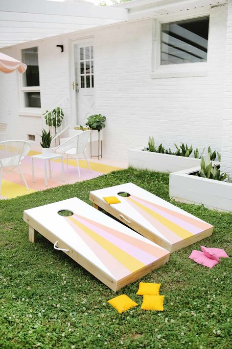 Cornhole Yard Game DIY Yard Game Diy, Diy Cornhole Boards, Cornhole Boards Designs, Yard Game, Diy Yard Games, Corn Hole Diy, Cornhole Designs, Game Diy, Bean Bag Toss Game