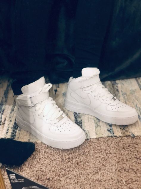 Nike Air Force 1 Hightops, High Top Outfit, Air Force 1 Outfit Men, Af1 High, Air Force 1 High Tops, High Top Air Force, Air Force 1 Outfit, Air Force Shoes, White Air Forces