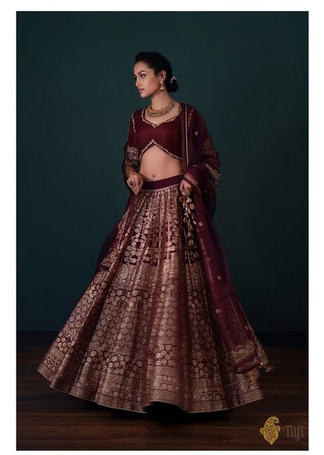 Pin by 👑 G on Styles in 2021 | Lehenga, Indian bridal sarees, Indian fashion Bridal Dark Pink Lehenga, Lehenga Designs Banarasi, Brocade Silk Lehenga, Brown Banarasi Lehenga, Lehnga Blouse Designs Latest Banarasi, Banasari Lehenga, Banaras Lehenga Designs, Silk Saree Lehenga Designs, Banarasi Outfit Ideas