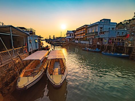 Stilt Houses, Lantau Island, Fishing Villages, Back In Time, Hong Kong, In Time, Tourism, Fishing, Water