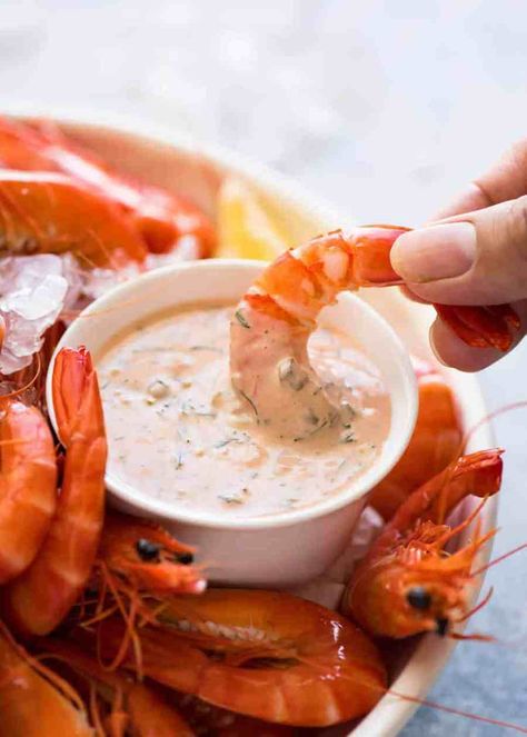 Our favourite Dipping Sauce for Prawns (Shrimp), essentially a jacked up Marie Rose / Thousand Island sauce. recipetineats.com Prawn Sauce, Seafood Dipping Sauce, Shrimp Dipping Sauce, Shrimp Cocktail Sauce, Asian Dipping Sauce, Seafood Cocktail, Dip Sauce, Seafood Sauce, Shrimp Sauce