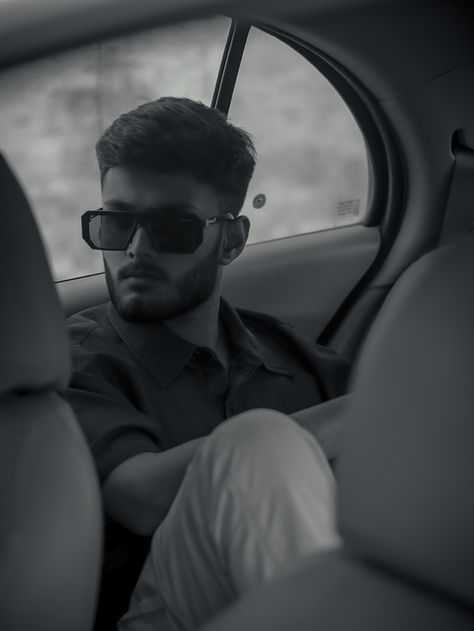 Car Boy Aesthetic, Men Car Photography Picture Ideas, Insta Post Ideas Men, Car Poses Men, Mens Pose, Men's Poses, Men Cars Photography, Car Pose, Mask Photoshoot