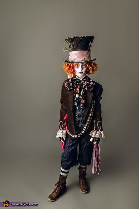 Mad Hatter Halloween Costume Men, Mad Hatter Mens Costume, Mad Hatter Inspired Outfit Men, Mad Hatter Costume Men, Diy Mad Hatter Costume Men, Mad Hatter Mens Costume Diy, The Mad Hatter, Halloween Costume Mad Hatter, Mad Hatter Fancy Dress