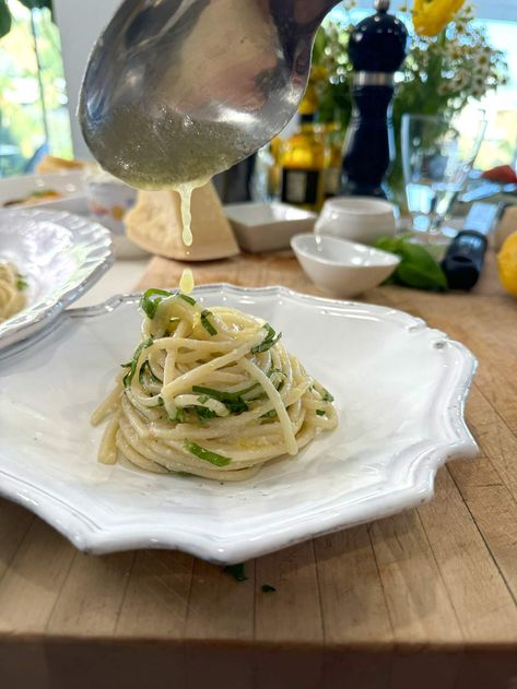 SPAGHETTI AL LIMONE (LEMON SPAGHETTI) Macaroni Spaghetti, Lemon Spaghetti, Squeezed Lemon, Lemon Olive Oil, Meyer Lemon, Parmigiano Reggiano, Spaghetti Recipes, The Amalfi Coast, Moisturizing Serum