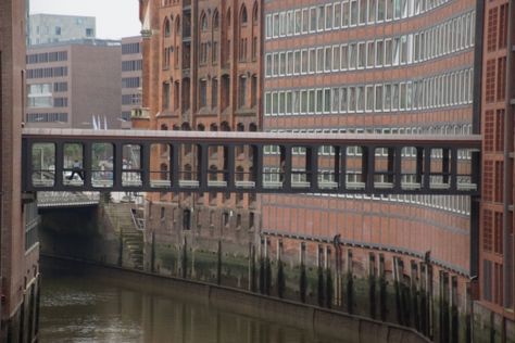 Media | Vierendeel truss bridges | Structurae Bridge Structure, Truss Structure, Truss Bridge, Steel Bridge, Campus Design, Architectural Elements, New Media, Original Image, Multi Story Building