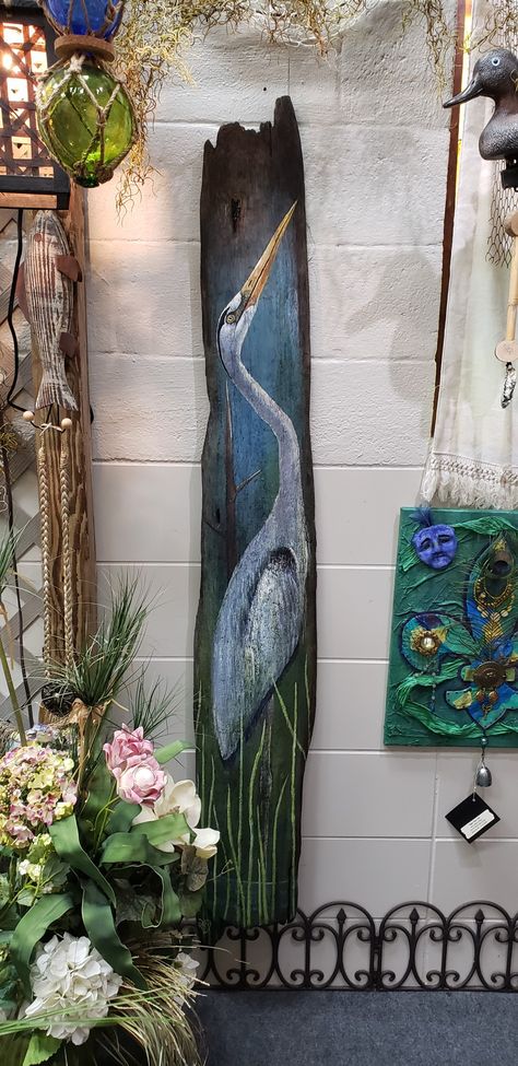 Diy Beach Wood Projects, Birds Painted On Wood, Egrets And Herons, Paint On Driftwood, Blue Heron Paintings, Animals To Paint On Canvas, Painting On Boards Acrylics, Painting On Driftwood Ideas, Driftwood Painting Ideas