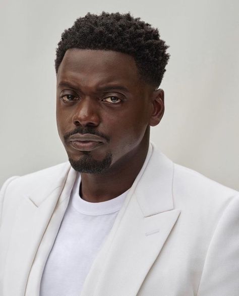 Judas And The Black Messiah, Happy 33rd Birthday, Kingsley Shacklebolt, Casual Groom, Tuxedos For Wedding, Daniel Kaluuya, Black Messiah, Men's Portrait Photography, Casual Grooms