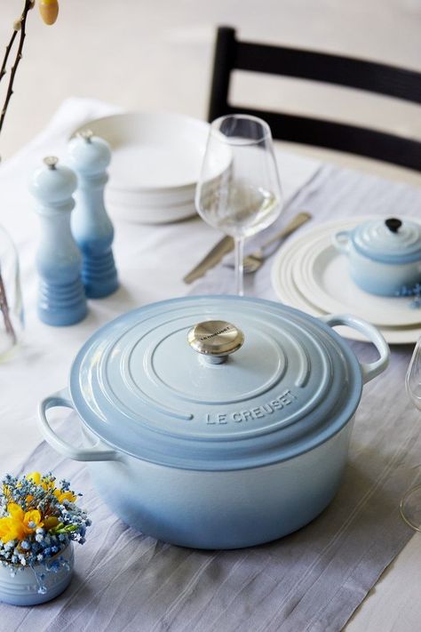 Le Creuset Blue, One Pot Cooking, Mini Casseroles, Le Creuset Cast Iron, Beautiful Home Gardens, Small Apartment Interior, Blue Cottage, Blue Bowl, Cute Kitchen