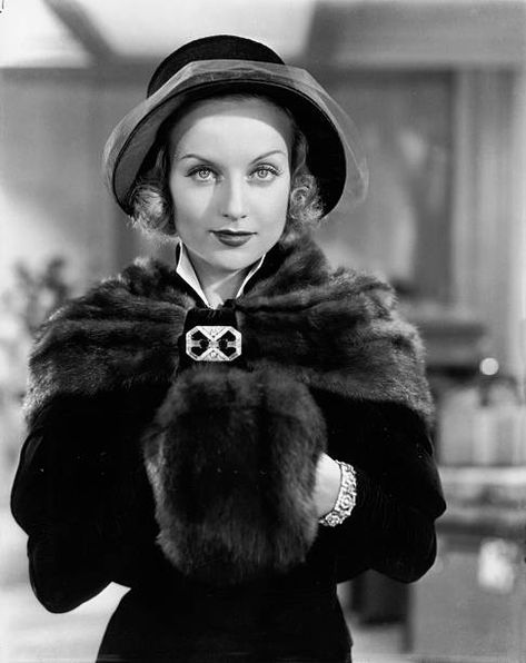 671 Carole Lombard Photos and Premium High Res Pictures - Getty Images Carole Lombard Style, Carole Lombard Clark Gable, George Hurrell, Loretta Young, Scarlett O'hara, Kat Dennings, Carole Lombard, Mae West, Natalie Wood