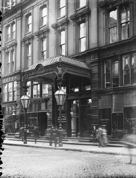 The Palmer House: Next Door to Everything - Chicago History Museum Palmer House Chicago, Palmer House, Chicago History Museum, Creepy Houses, Chicago History, My Kind Of Town, Haunted Places, Chicago Fire, History Museum