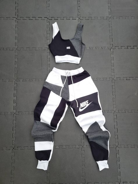 Nike Outfit Women, Nike Jogger, Reworked Nike, Cute Sweatpants Outfit, Cute Sweatpants, Charity Shops, Cute Nike Outfits, Cute Dress Outfits, Cute Lazy Outfits