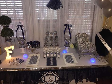 Homecoming Send Off Ideas, Prom Sweet Table Ideas, Prom Send Off Food Table, Prom Entrance Ideas Entryway, Prom Send Off Ideas Decorations Inside, Prom Treat Table Ideas, Prom Send Off Food Ideas, Prom Sendoff Decoration Ideas, Prom Set Up Ideas At Home