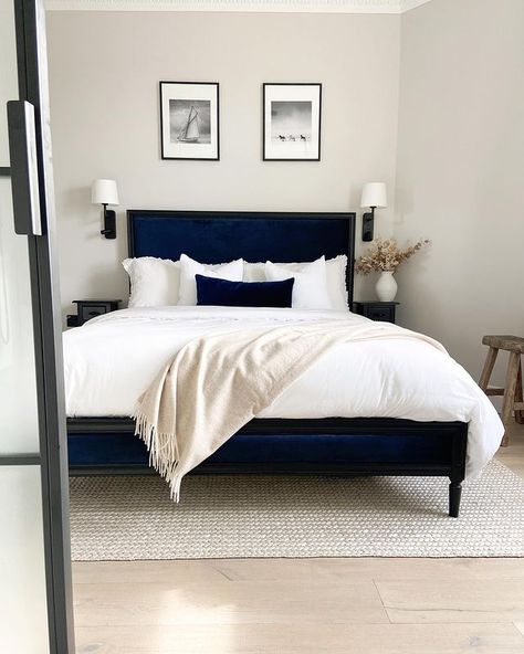 Navy Velvet Bed Frame, Blue Velvet Bed Room, Navy Blue Bedframe Ideas, Bedroom Inspirations Navy Bed, Navy Bed Decor, Navy Blue Velvet Bed, Navy Blue Bedframe Room Decor, Navy Bedframe Bedroom, Navy Headboard Bedroom Ideas