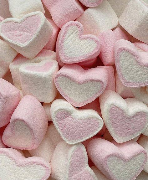 Heart Marshmallows, Pink Sweets, Pink Marshmallows, Heart Shaped Candy, Lovecore Aesthetic, Food Aesthetics, I Believe In Pink, Pink Aura, Pink Vibes