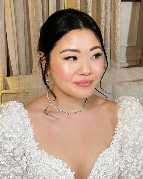 Natural Bridal Makeup Asian Brides, Wedding Makeup Filipino Brides, Wedding Make Up Asian Brides, Filipino Bridal Makeup, Minimalist Wedding Makeup, Bridal Makeup Round Face, Chinese Bride Makeup, Bridal Hmu, Bride Makeup Asian