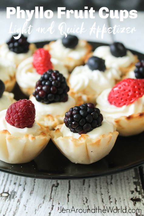 Mini Phyllo Cup Desserts, Fruit Cups Ideas, Munchie Ideas, Cup Recipes, Phyllo Dough Recipes, Recipe Appetizers, Cups Ideas, Phyllo Cups, Fruit Appetizers