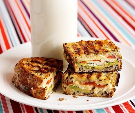 Sandwich Recipes, Toasted Sandwich Recipes, Toasted Sandwich, Poppy Cake, Grilled Sandwiches, Sandwich Maker, Chicken Avocado, Grilled Cheese, Hot Dogs