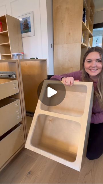 Under Sink Recycling Bins, How To Build A Trash Can Cabinet, Garbage Can Under Kitchen Sink, Under Sink Drawer Kitchen, Garbage Storage Kitchen, Diy Kitchen Drawers, Diy Pull Out Trash Can, Garbage In Kitchen, Kitchen Garbage Ideas