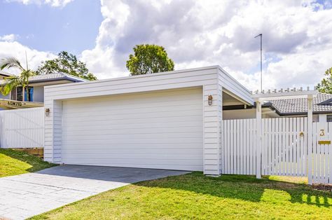 Carport Addition, Carport Makeover, Carport Design, Modern Carport, Queenslander House, Carport Sheds, Double Carport, House Fence Design, Roofing Options