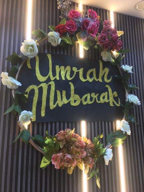 Umrah mubarak decoration Umrah Decoration Ideas, Umrah Mubarak Decorations, Nikah Decor, Umrah Mubarak, Ring Decoration, Islamic Art Canvas, Couple Wedding Dress, Assalamualaikum Image, Dress Book