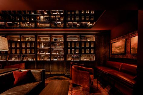 Downtown Seattle's Fairmont Olympic Hotel opens new speakeasy-inspired bar with hidden entrance Members Only Club, Club Entrance, Wine Lounge, 1920s Speakeasy, Seattle Restaurants, Speakeasy Bar, Seattle Hotels, Hidden Bar, Terrazzo Floors