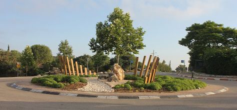 Roundabout Design, Public Garden Architecture, Iot Design, Urban Design Plan, Commercial Landscaping, Landscape Design Plans, Landscape Architecture Design, Road Design, Entrance Design