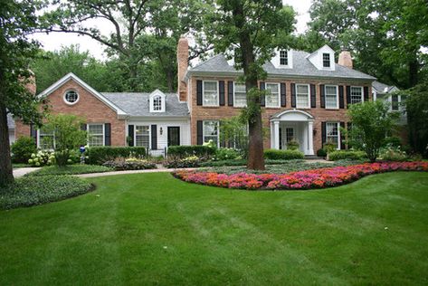 Georgian Colonial House Exterior, Georgian Colonial House, Georgian Revival Homes, Georgian Revival, Colonial House Exteriors, Georgian Style Homes, Modern Colonial, Georgian Architecture, Marketing Products