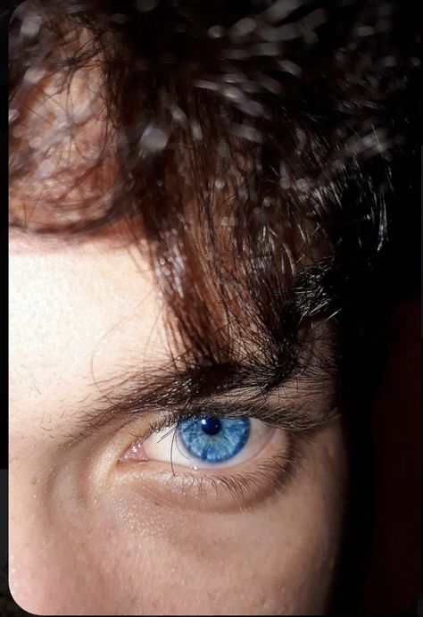 Bright Blue Eyes Men, Carribean Blue Eyes, Blue Eyes Men Aesthetic, Bright Blue Eyes Aesthetic, Blue Eyes Aesthetic Male, Ocean Blue Eyes Aesthetic, Ocean Eyes Aesthetic, Blue Eyes Man, Blue Eyes Men