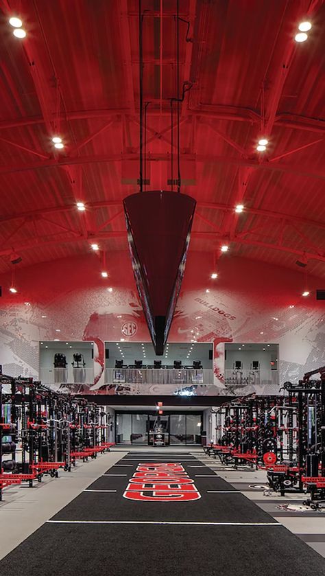 Sports Training Facility, Sport Architecture, Sports Architecture, Sports Facility Architecture, Center Sport, Leg Workout Routine, Gym Facilities, Thigh Workout, Gym Setup