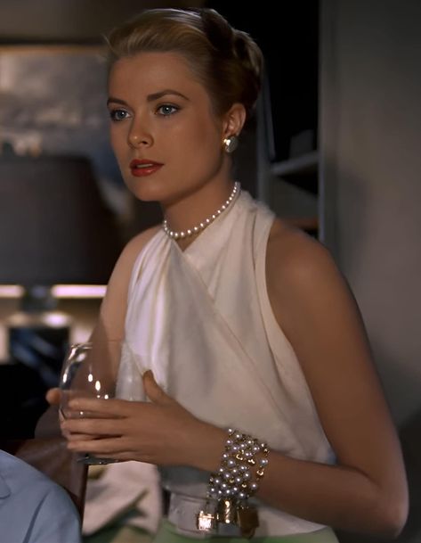 Facebook Rear Window 1954, Spoiled Princess, Crossover Top, Grace Kelly, Rear Window, Crossover