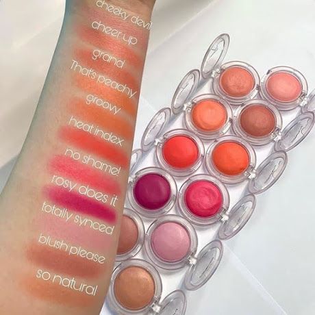 Tarte Blush Swatches, Mac Cream Blush, Mac Eyeshadow Swatches, Mac Glow Play Blush, Mac Blush, Japanese Cosmetics, Makeup Pallets, Ethereal Makeup, Pinterest Makeup