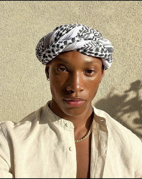 Mens Turban Style, Turban Outfit, Black Baddies, Polo Shirt Design, Head Scarf Styles, African Head Wraps, Classy Men, Turban Style, Turban Headwrap