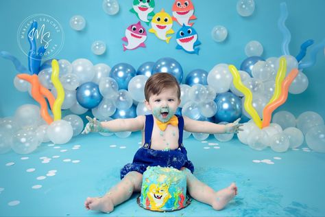 Baby Shark Smash Cake Boy, Ocean Birthday Party, Baby First Birthday Cake, Boys First Birthday Party Ideas, Ocean Birthday, Smash Cake Boy, First Birthday Cakes, Boy First Birthday, Cakes For Boys