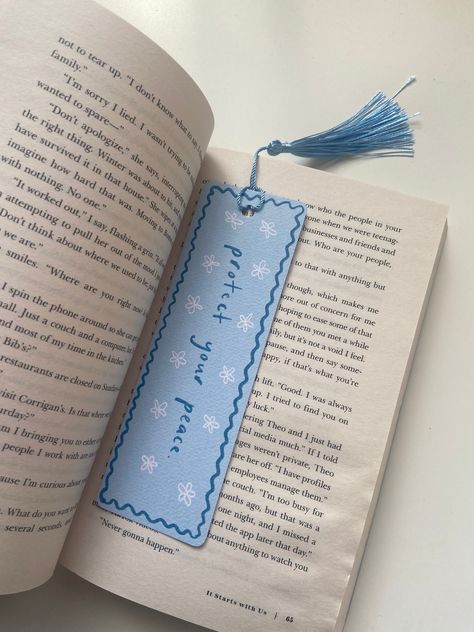 The perfect little accessory for your reading obsession!  All bookmarks are printed on 300gsm hammered cardstock for a high quality feel.  Everything is illustrated and printed in my own home. Size: 15.5cm x 5cm. Pretty Bookmarks Diy, Aesthetic Book Mark Ideas, Book Mark Aesthetic, Aesthetic Bookmark Ideas, Bookmarks Handmade Aesthetic, Bookmark Ideas Aesthetic, Cute Bookmark Ideas, Book Marks Design Ideas, Preppy Books