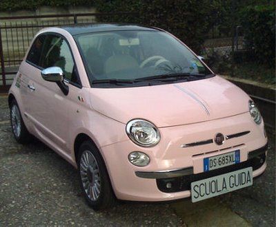 Why do I not own this? Fiat 500 Pink, Custom Wheels Trucks, Fiat 500 Car, Fiat 500c, New Fiat, Car Wheels Diy, Car Deco, Fiat Cars, Fiat 600