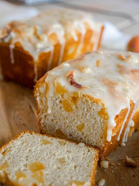 Easy Peach Bread, Peach Bread Recipe, Stovetop Potpourri Gift, Peach Muffin, Peach Muffin Recipes, Peach Glaze, Peach Bread, Potpourri Gift, Peach Muffins