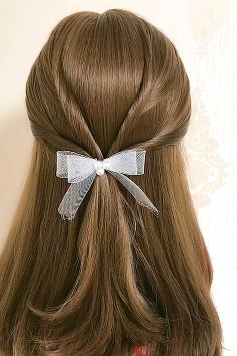 Simple Hairstyle For College Students, Cute Ponytail Hairstyles For Medium Hair, Kids Bow Hairstyle, Tohru Honda Hairstyles, Hair Styles For Long Hair Kids, Hairdo Medium Hair, Simple Hair Styles For Girls Easy, Front Hairstyles For Long Hair, Short Hair Ponytail Styles