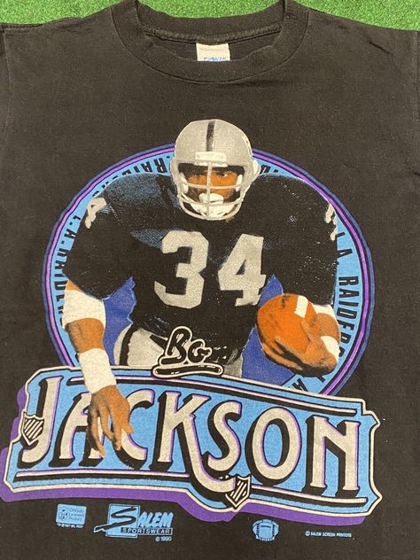 Retro College T-shirt For Football Season, Retro Graphic Print T-shirt For Football Season, Vintage Nfl Shirts, Vintage Nfl Sweatshirt, Vintage Football Shirts, Football Vintage, Nfl Shirts, Bo Jackson, Retro Football Shirts