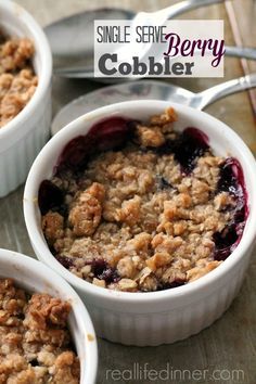 Ramekin Dessert, Ramekin Recipe, Berry Cobbler Recipes, Cherry Crisp, Recipe For 1, Small Batch Baking, Berry Crumble, Berry Cobbler, Single Serve Desserts