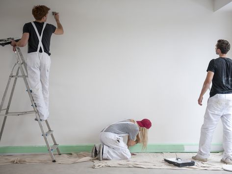 Hiring Professional House Painters? Always Ask This Question About Your Cost Estimate Industrial Paintings, Paint Your House, House Painter, Painting Contractors, Professional Painters, Old Hands, Painting Services, Types Of Painting, Island Style