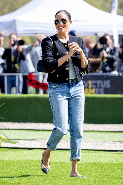 Loved Meghan Markle's boucle jacket? Mango's tweed version is royally chic | HELLO! Boucle Jacket Outfit, Meghan Markle Latest, Tweed Jacket Outfit, Chanel Tweed Jacket, Sporty Chic Style, Meghan Markle Style, Elegant Pant, Invictus Games, Chanel Jacket