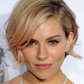 Growing A Pixie Into A Bob Stages, Growing Out Chemo Curls, Growing A Pixie Into A Bob, Chemo Haircut, Grow Out Short Hair, Sienna Miller Short Hair, Grow Out Pixie, Growing Short Hair, Grow Out A Pixie