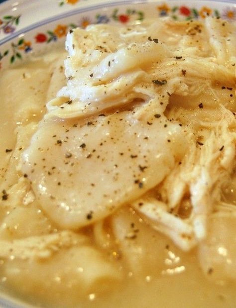 Homemade Chicken Dumplings, Cracker Barrel Chicken And Dumplings, Chicken And Dumplin Recipe, Easy Chicken Dumpling Recipes, Dumplin Recipe, Dumpling Casserole, Cracker Barrel Chicken, Chicken N Dumplings, Homemade Chicken And Dumplings