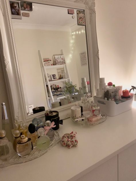 Dresser With Mirror Aesthetic, Aesthetic Room Dresser, Grey Coquette Room, Girly Dresser Decor, Coquette Dresser Aesthetic, Dresser Decor Makeup, Bedroom Inspirations Dresser, Dresser Aesthetic Decor, Bedroom Dresser Aesthetic